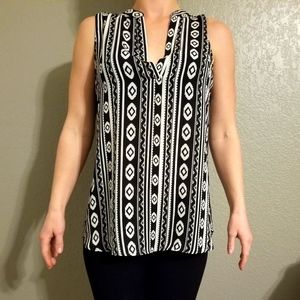 Final Touch sleeveless blouse